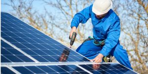 Installation Maintenance Panneaux Solaires Photovoltaïques à Cherisey